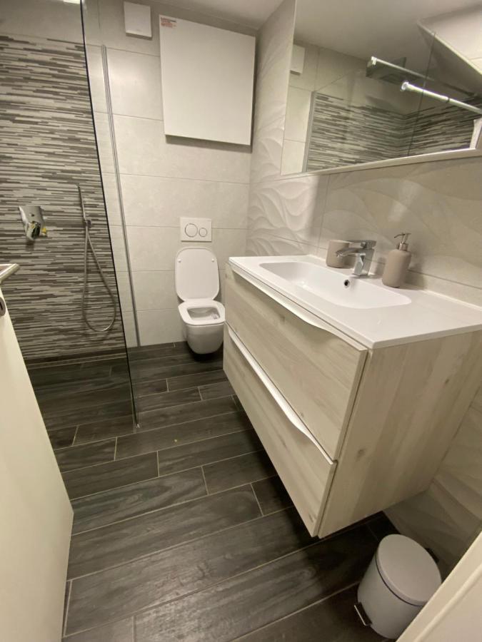 Apartma Sinitus Изола Экстерьер фото